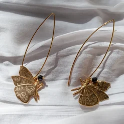 Boucles d'oreilles Tige Papillon dorée