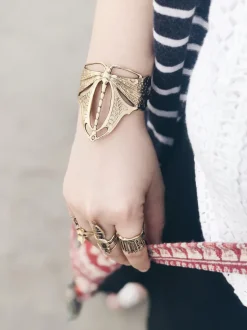 Bracelet Libellule Volant Doré