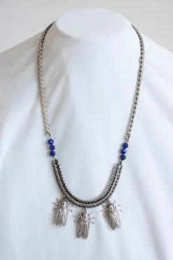 Collier Petite Cigale Cica argenté et Lapis